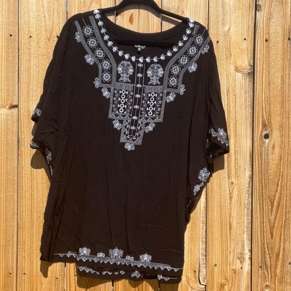 Take 50% OFF- Hannah Embroidered Knit Women’s, Size-2X - Picture 8 of 11